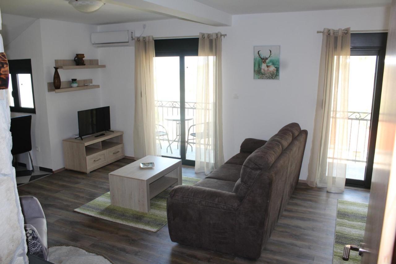 Forest Apartments Kotor Dış mekan fotoğraf