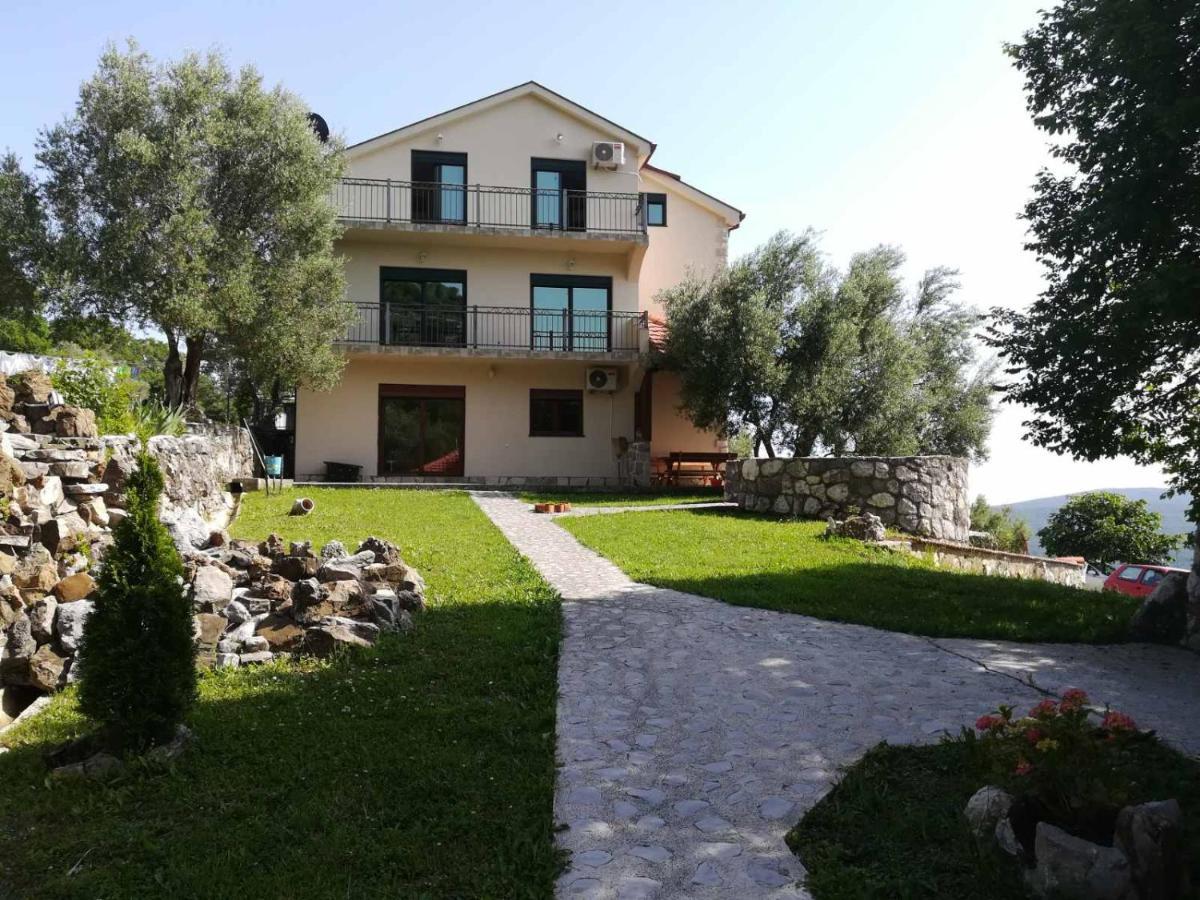 Forest Apartments Kotor Dış mekan fotoğraf